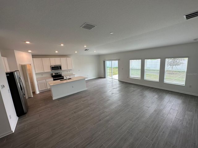 652 TROTTERS DRIVE, Eagle Lake, FL 33839