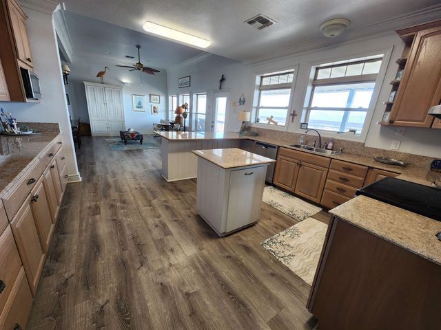 1772 Highway 1, Grand Isle, LA 70358