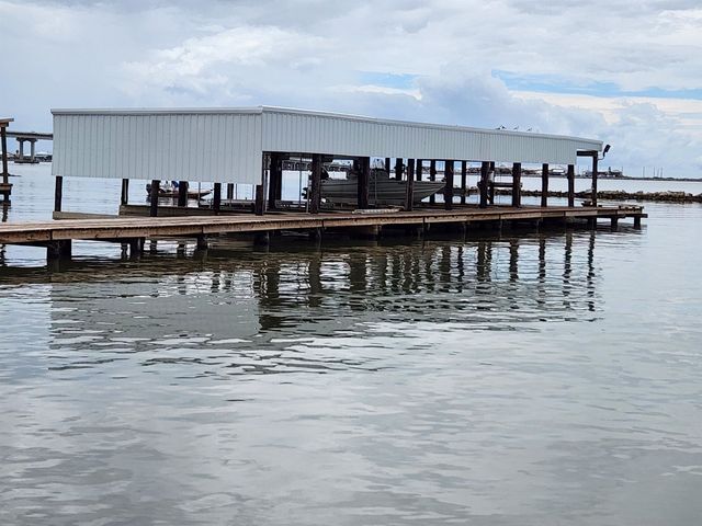 1772 Highway 1, Grand Isle, LA 70358