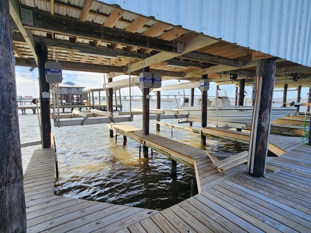 1772 Highway 1, Grand Isle, LA 70358