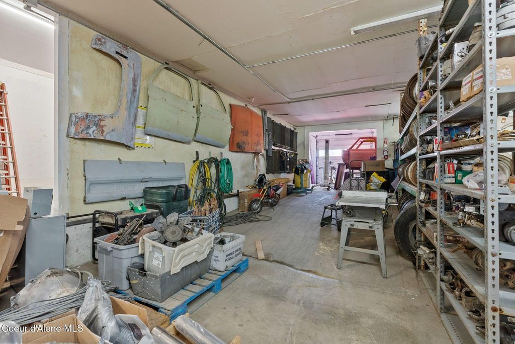 3315 N Tschirley Rd, Greenacres, WA 99016 photo 17