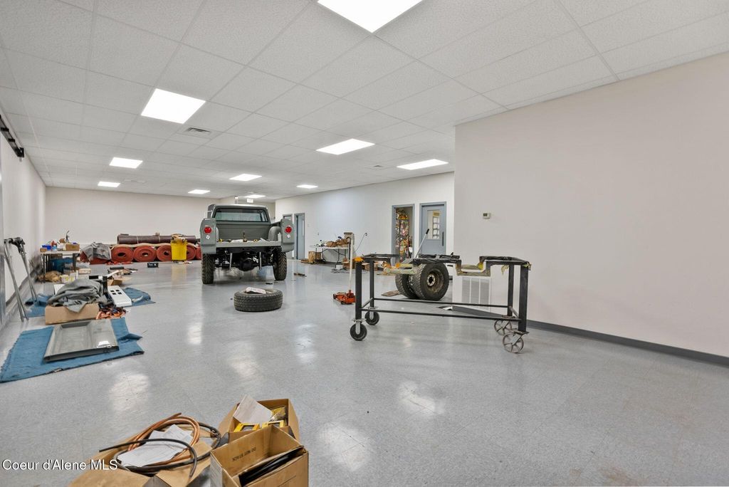 3315 N Tschirley Rd, Greenacres, WA 99016 photo 7