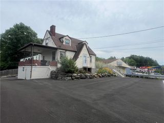 9140 Perry Hwy, Mccandless, PA 15237
