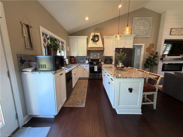 6861 Country Meadows Lane, Trinity, NC 27370