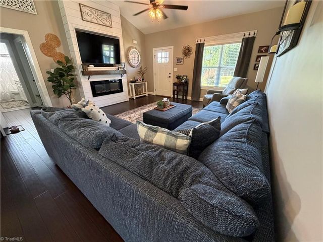 6861 Country Meadows Lane, Trinity, NC 27370