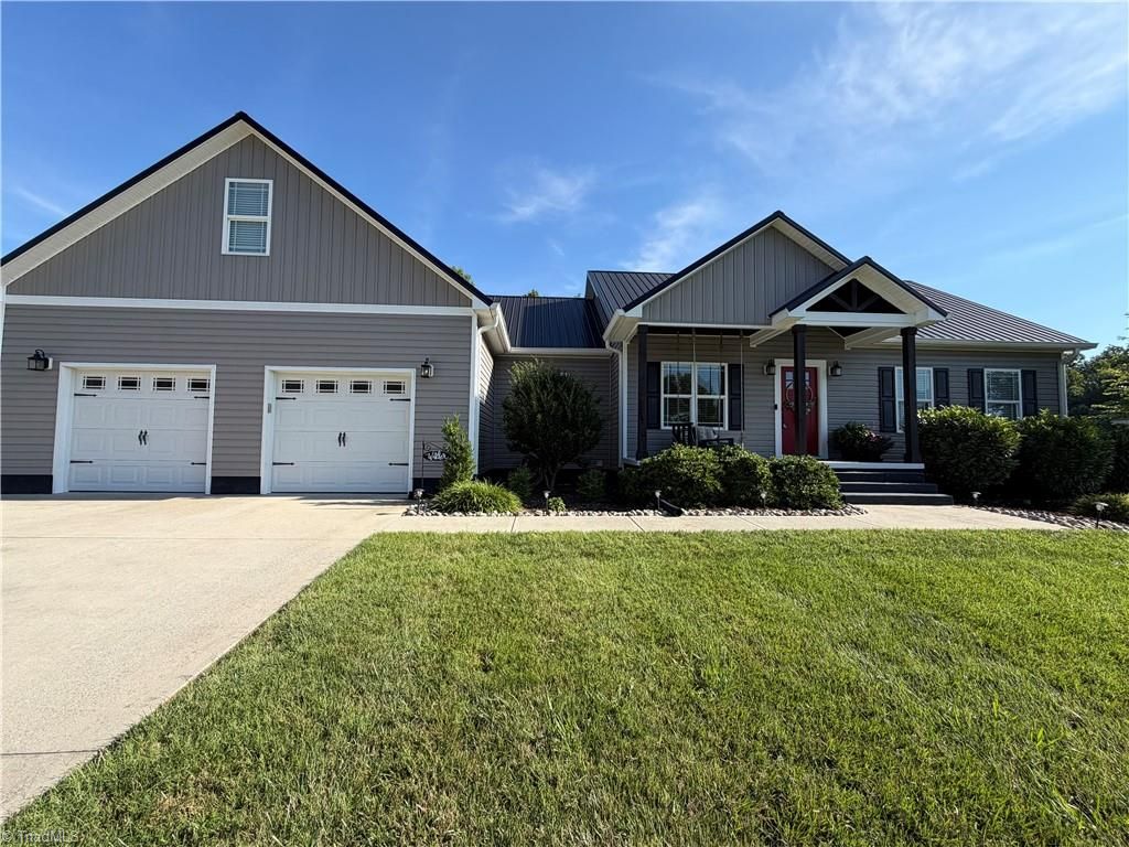 6861 Country Meadows Lane, Trinity, NC 27370