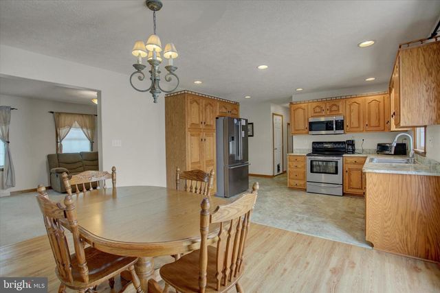 112 BAKER AND RUSSELL DR, Shippensburg, PA 17257