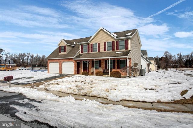 112 BAKER AND RUSSELL DR, Shippensburg, PA 17257