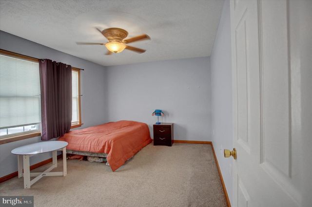 112 BAKER AND RUSSELL DR, Shippensburg, PA 17257