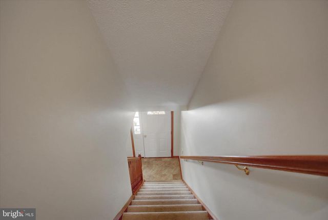 112 BAKER AND RUSSELL DR, Shippensburg, PA 17257