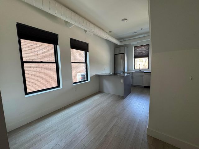 973 E Broad Street, 3, Columbus, OH 43205