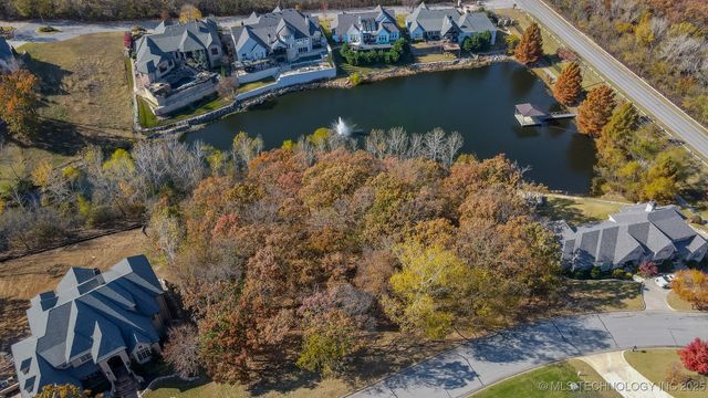 12116 S 14th Court, Jenks, OK 74037