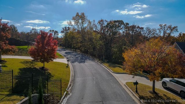 12116 S 14th Court, Jenks, OK 74037