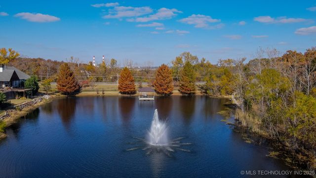 12116 S 14th Court, Jenks, OK 74037