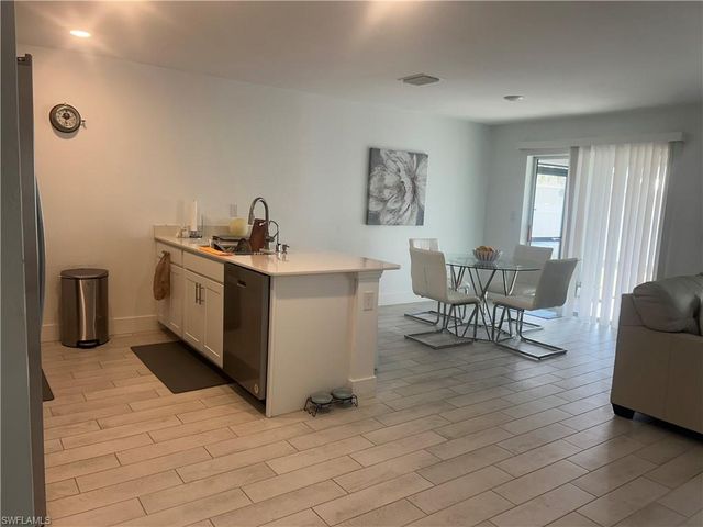 4314 Garden BLVD, Cape Coral, FL 33909