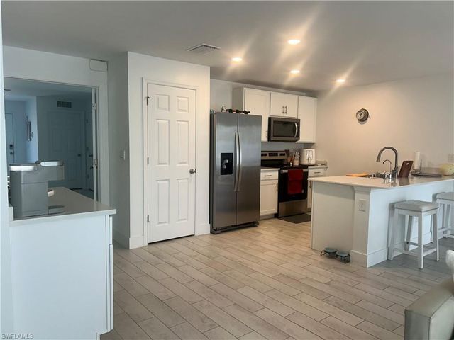 4314 Garden BLVD, Cape Coral, FL 33909