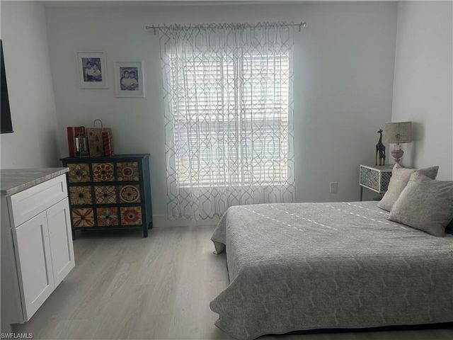 4314 Garden BLVD, Cape Coral, FL 33909