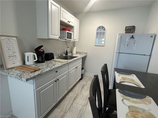 4314 Garden BLVD, Cape Coral, FL 33909