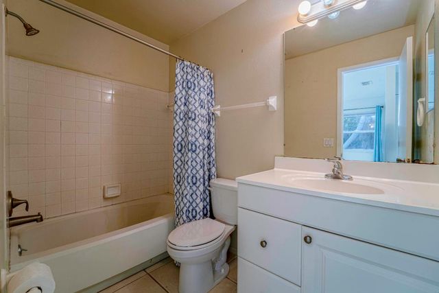 2164 SE Gaslight Street, Port St. Lucie, Port St Lucie, FL 34952