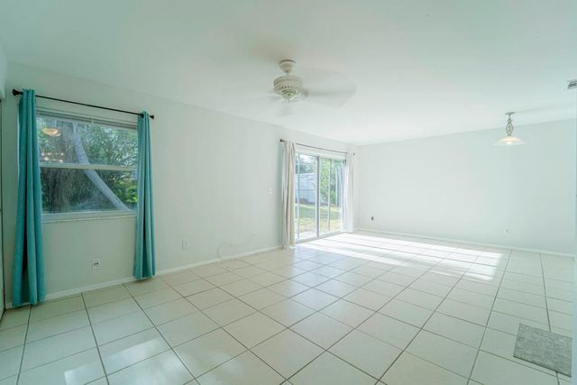 2164 SE Gaslight Street, Port St. Lucie, Port St Lucie, FL 34952