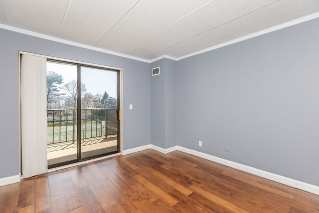 175 Quincy Shore Dr B33, Quincy, MA 02171