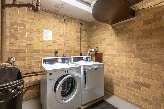 175 Quincy Shore Dr B33, Quincy, MA 02171