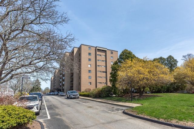 175 Quincy Shore Dr B33, Quincy, MA 02171