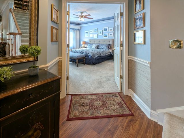 502 Independence Ct, Valencia Boro, PA 16059