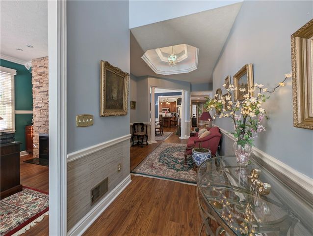 502 Independence Ct, Valencia Boro, PA 16059