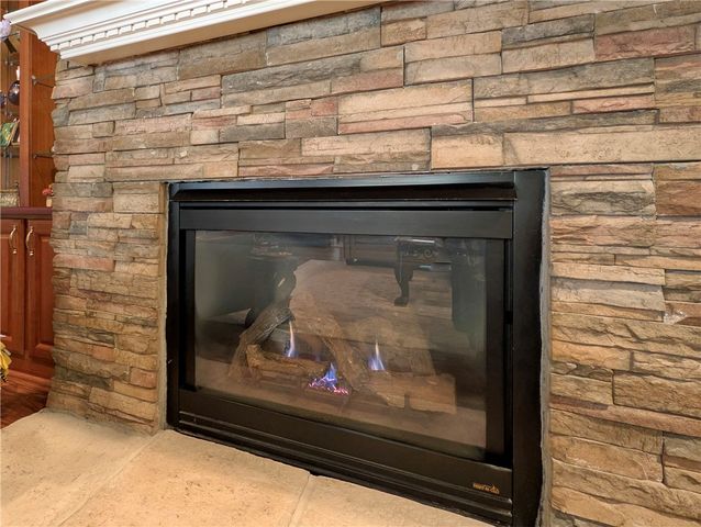 502 Independence Ct, Valencia Boro, PA 16059