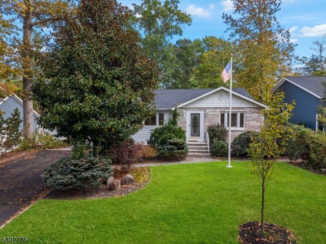 224 Princeton Ave, Berkeley Heights Twp., NJ 07922