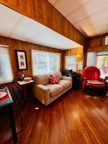 25995 Hwy 243 17, Idyllwild, CA 92549