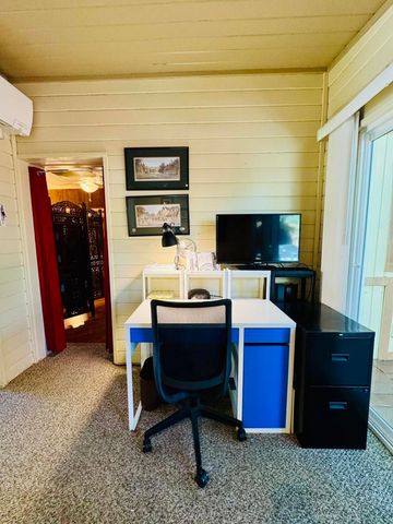 25995 Hwy 243 17, Idyllwild, CA 92549