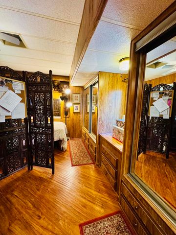 25995 Hwy 243 17, Idyllwild, CA 92549