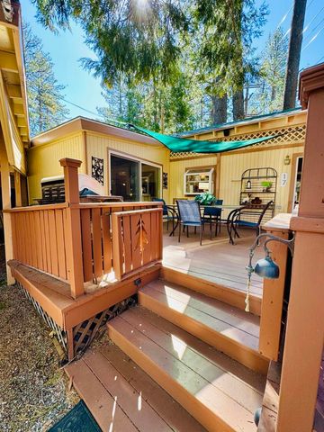 25995 Hwy 243 17, Idyllwild, CA 92549