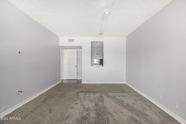 349 E THOMAS Road E407, Phoenix, AZ 85012