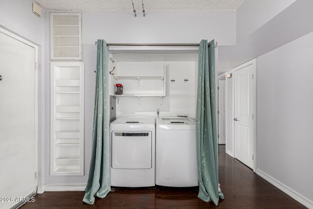 349 E THOMAS Road E407, Phoenix, AZ 85012