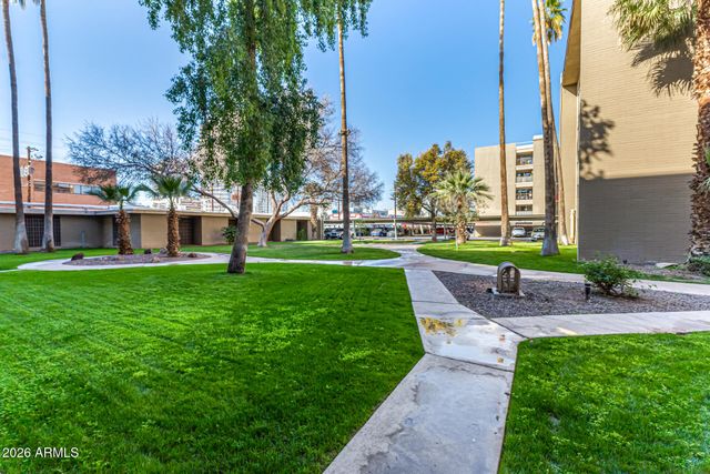 349 E THOMAS Road E407, Phoenix, AZ 85012