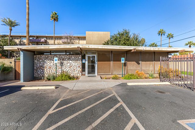 349 E THOMAS Road E407, Phoenix, AZ 85012