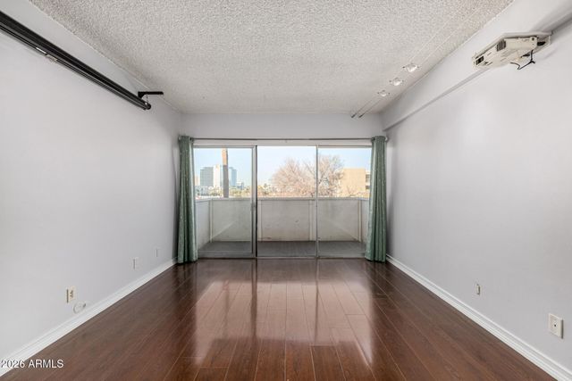 349 E THOMAS Road E407, Phoenix, AZ 85012