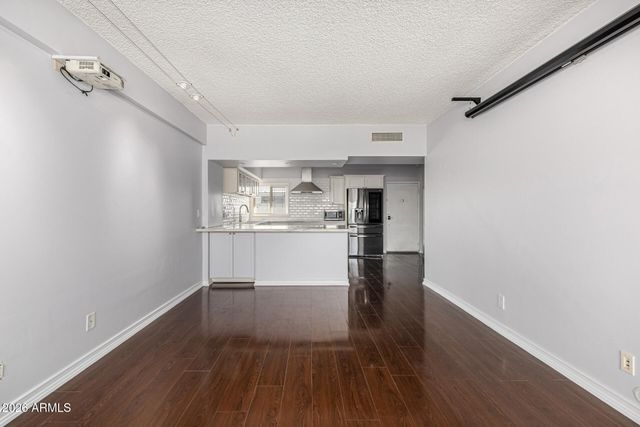 349 E THOMAS Road E407, Phoenix, AZ 85012