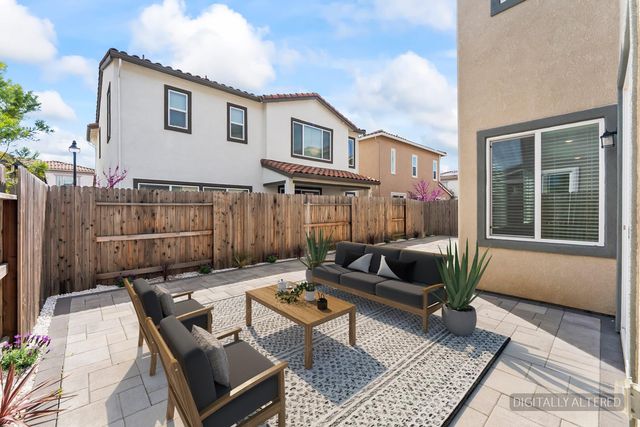 3609 Silver Pine Ln, Rocklin, CA 95677