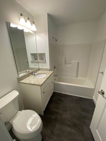 43 Saunders Street 43, North Andover, MA 01845