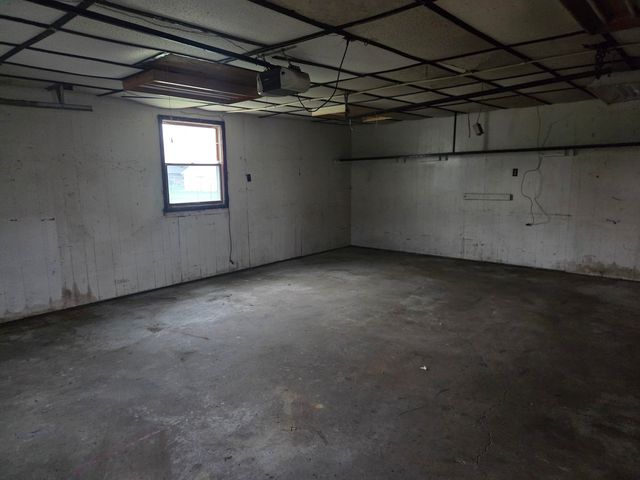 407 N Elm Street, Gardner, IL 60424