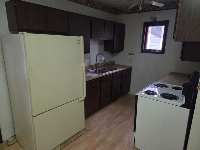 407 N Elm Street, Gardner, IL 60424