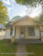 135 S Francis Avenue, Lansing, MI 48912