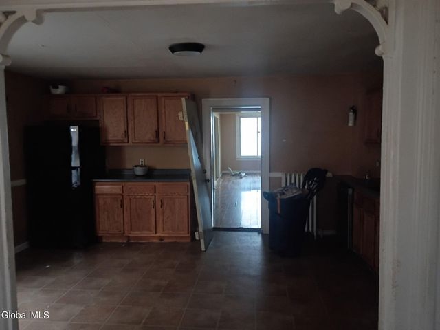 610 Livingston Avenue, Albany, NY 12206