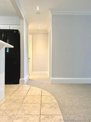93 Wilton Crest 93, Wilton, CT 06897