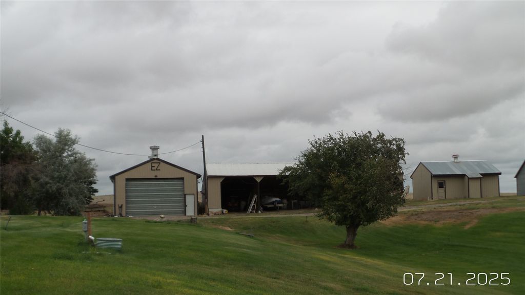 8377 Us Hwy 89, Great Falls, MT 59405 photo 16