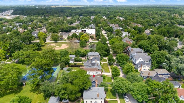 4204 Forest Avenue, Western Springs, IL 60558